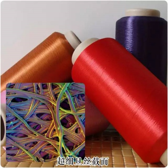 In spring and summer, the turnover of polyester imitation silk fabrics gradually increased