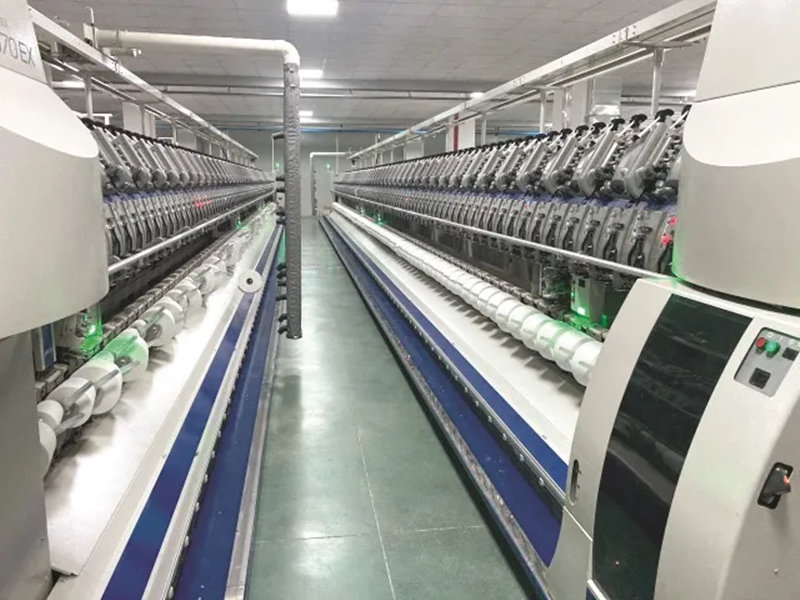 Runteks yarn machine