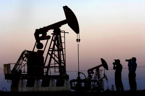 International oil prices plummeted 7%! Russia plans to increase April 